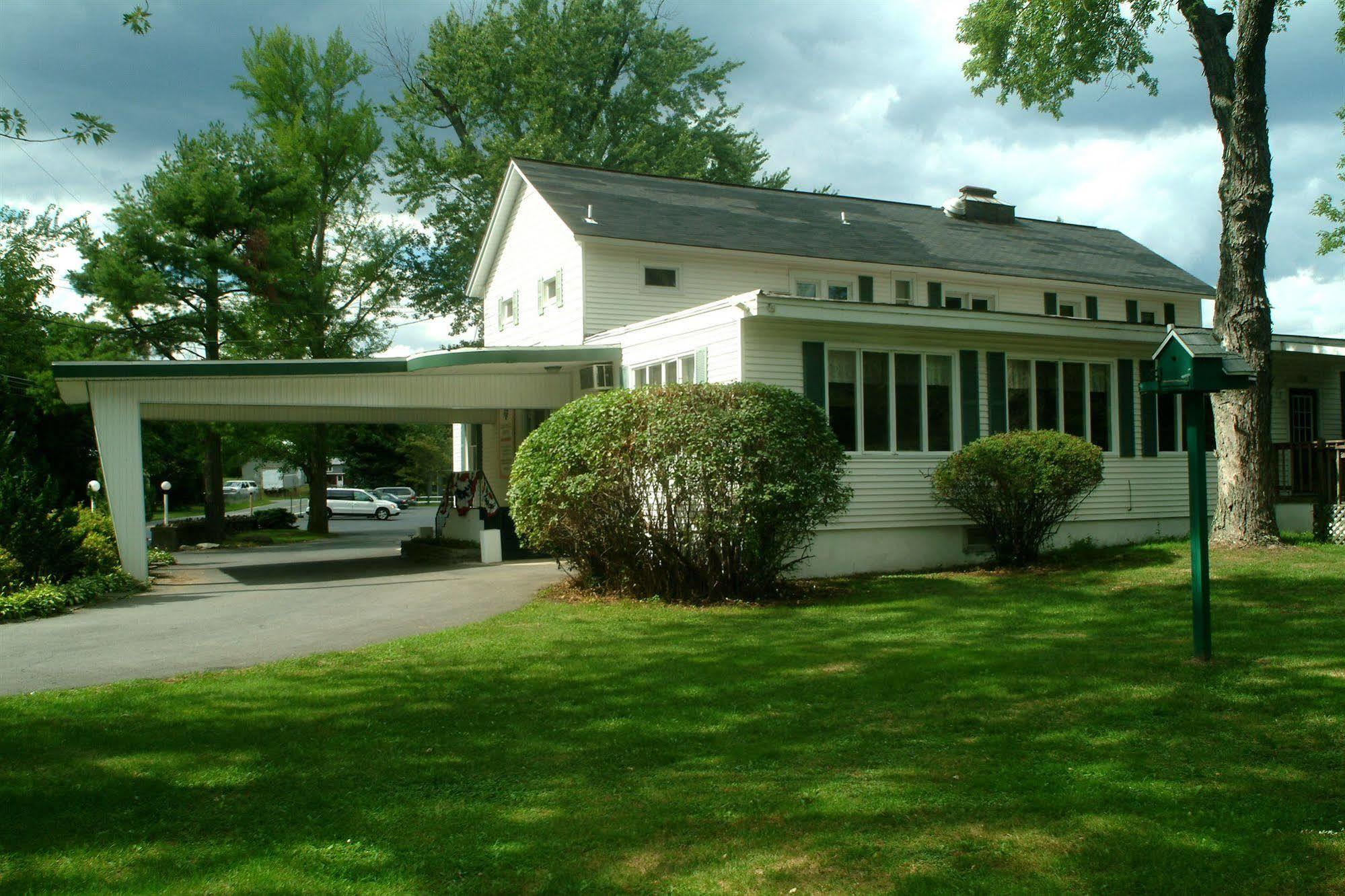 Chestnut Grove Family Resort Mount Pocono Luaran gambar