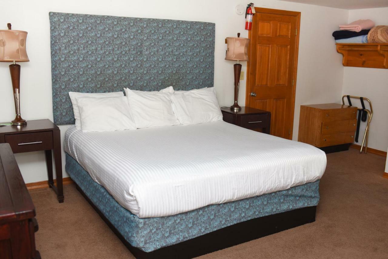 Chestnut Grove Family Resort Mount Pocono Luaran gambar
