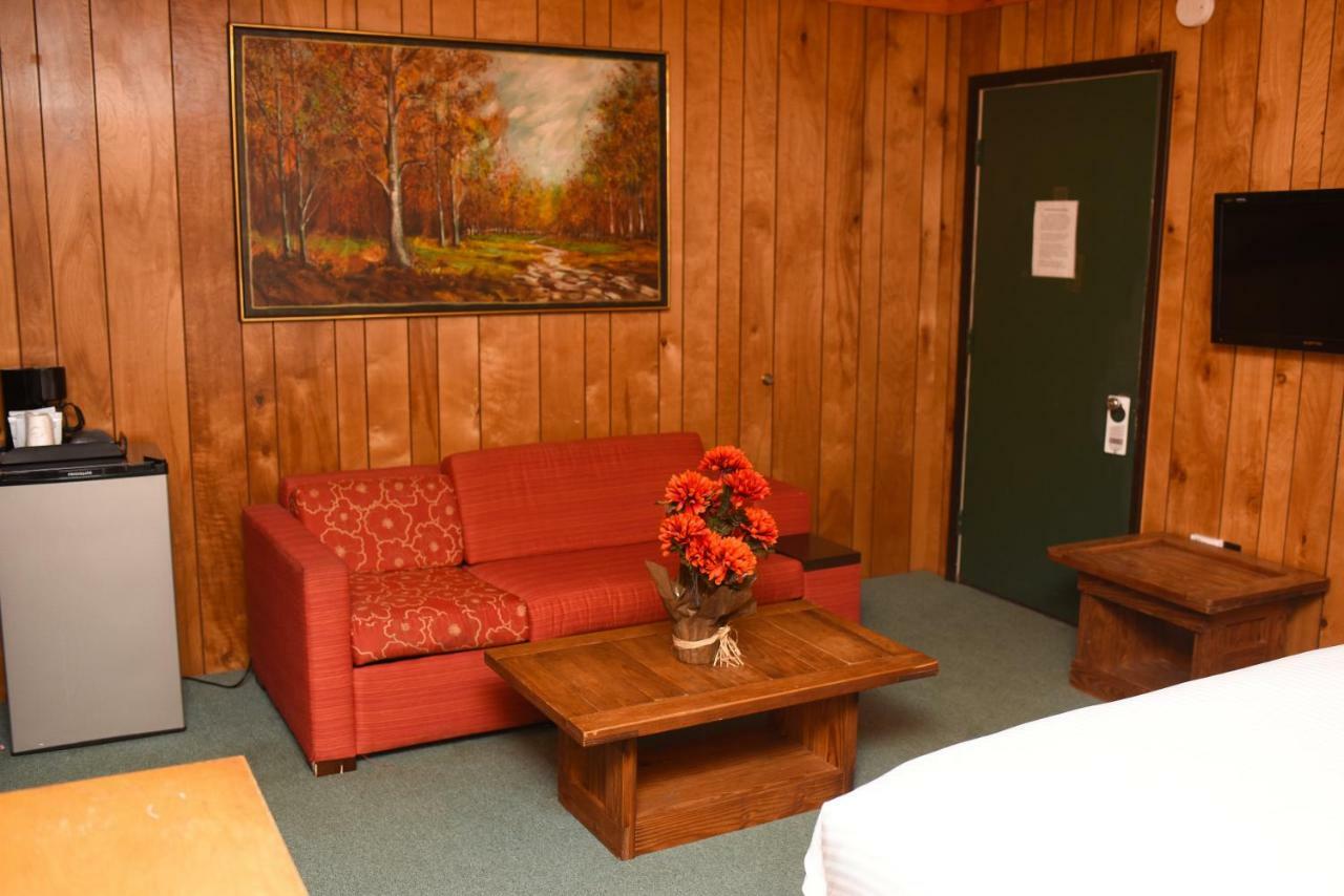 Chestnut Grove Family Resort Mount Pocono Luaran gambar