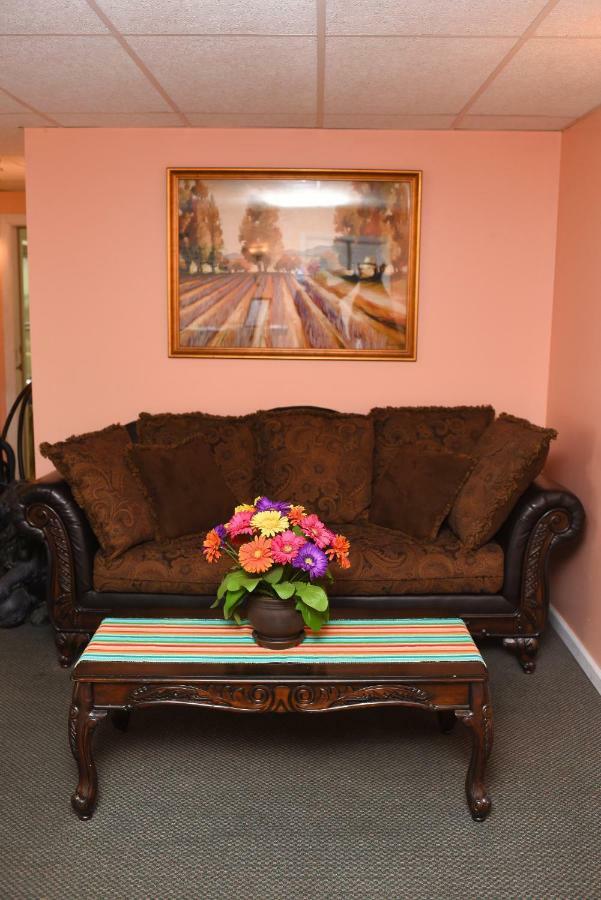 Chestnut Grove Family Resort Mount Pocono Luaran gambar
