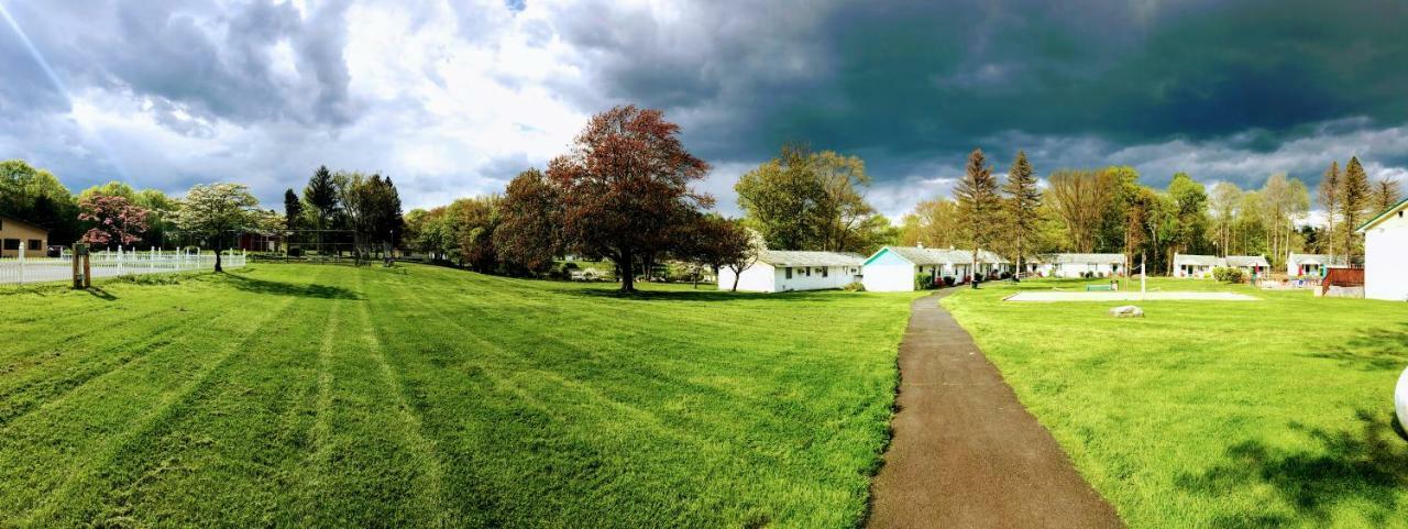 Chestnut Grove Family Resort Mount Pocono Luaran gambar